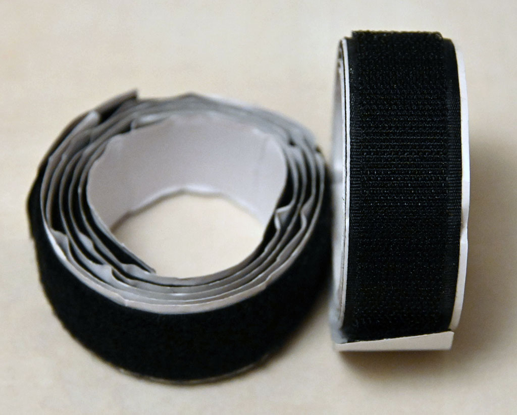 Velcro 25mm x  1meter Black New