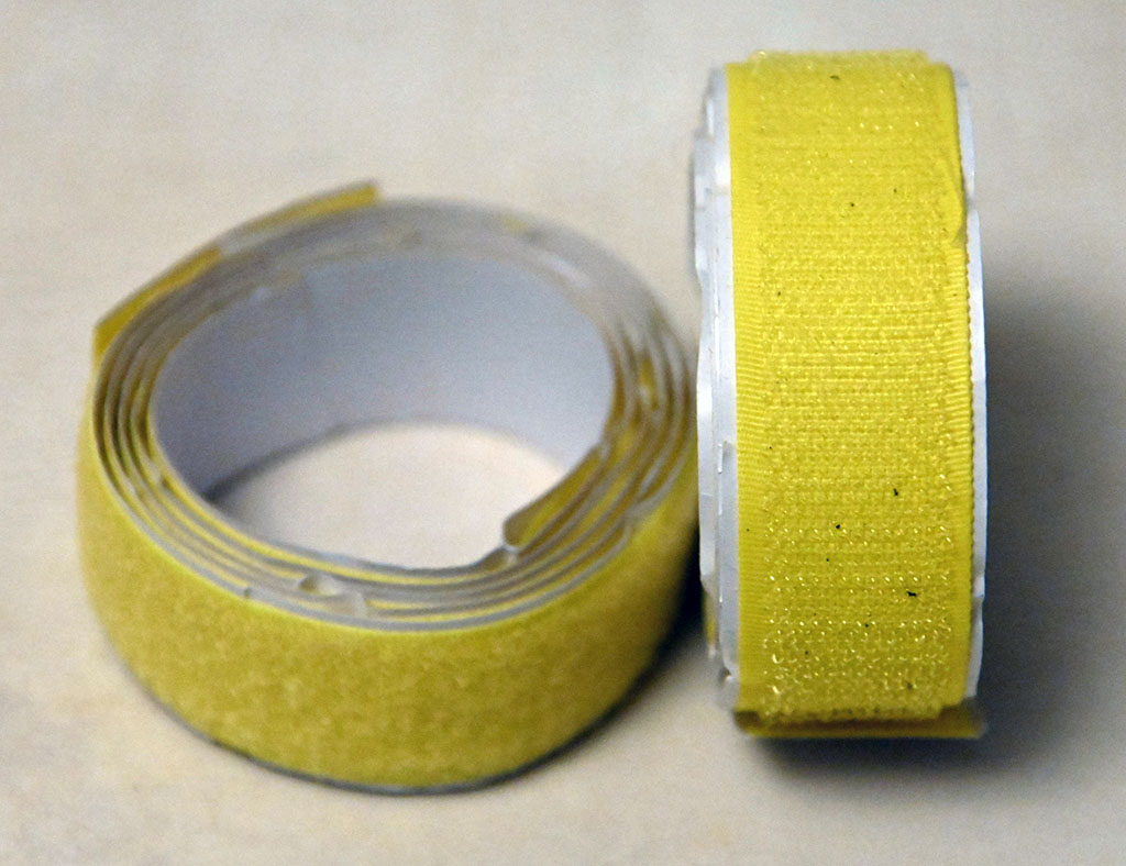 Velcro 25mm x  1meter Yellow New